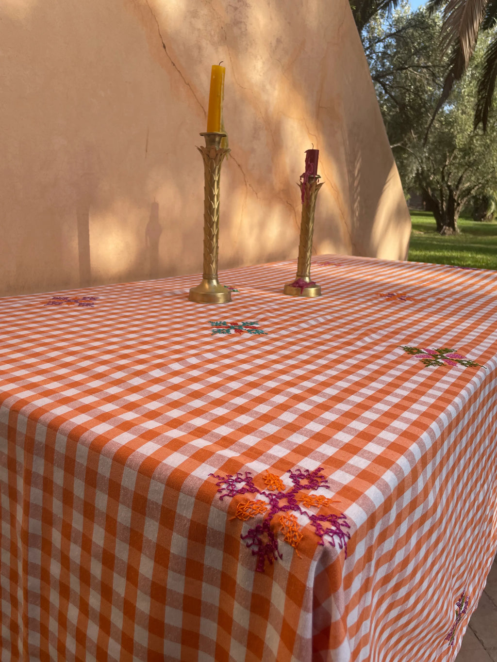 Nappe brodée Amber