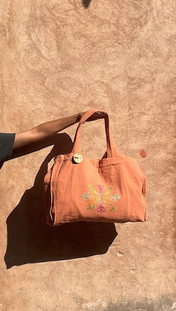 Sac brodé T 2